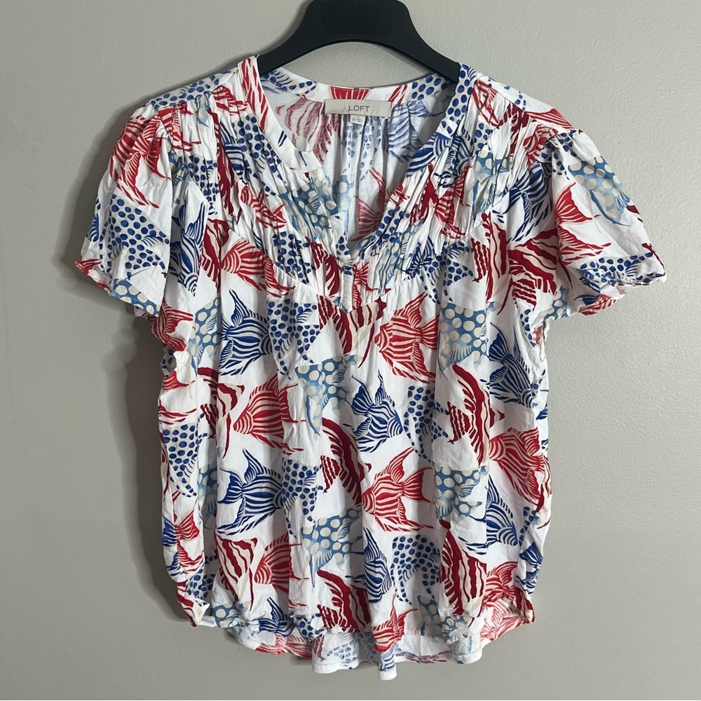 LOFT Size XL Angel Fish Swing Flowy Boho Summer Graphic Blouse Ocean Beach TT9